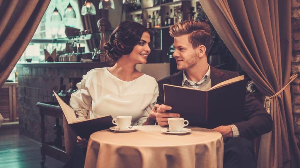 7 Things to Talk About on a Date With a Leo Man