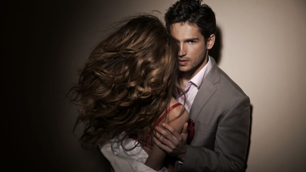 7 Things to Know When Dating a Divorced Leo Man
